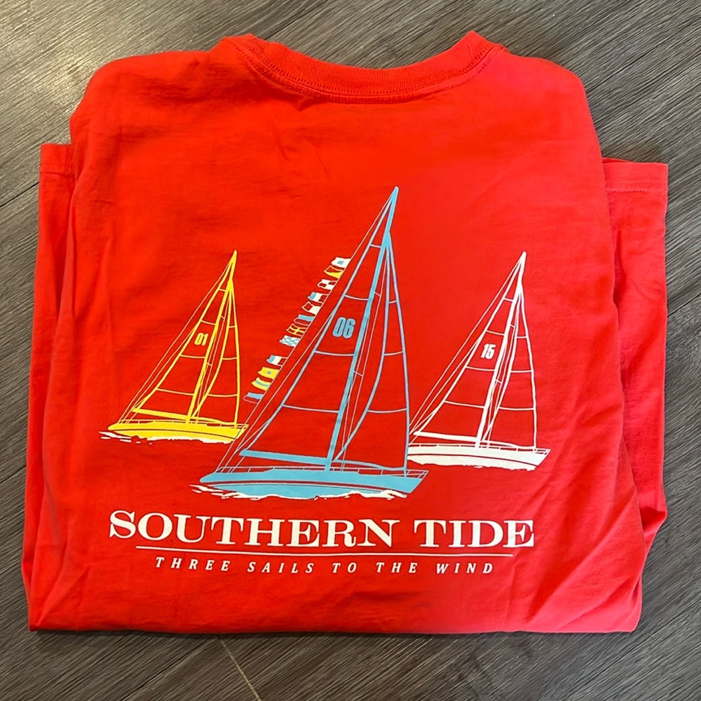 Southern Tide sailboat sleeve pocket tee